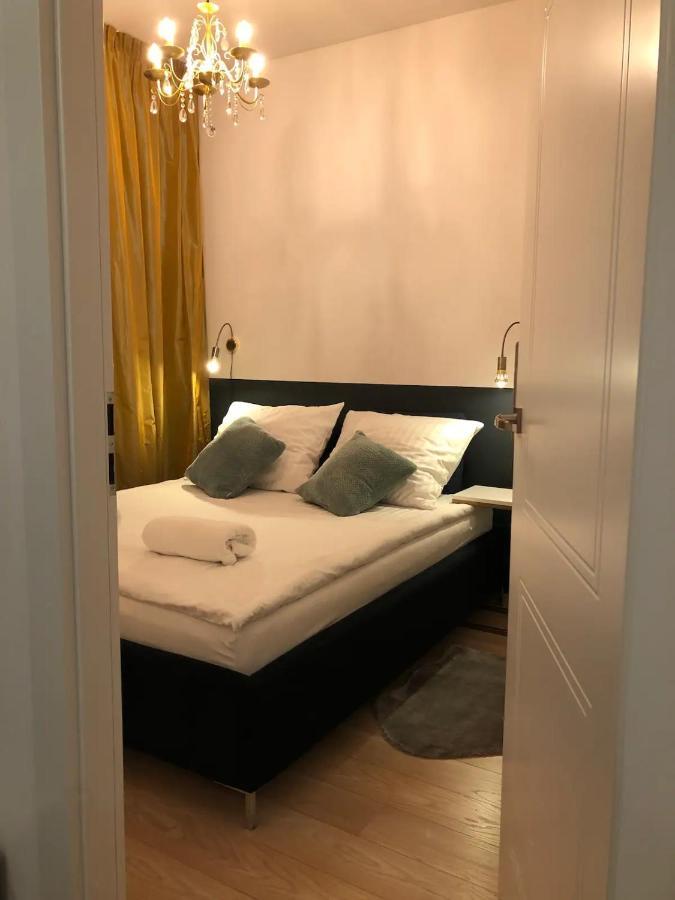 Apartament 9, Z Oddzielna Sypialnia! Varşovia Exterior foto
