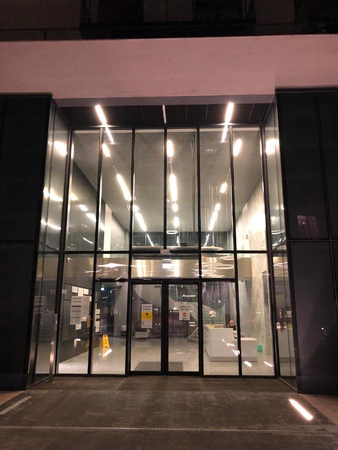 Apartament 9, Z Oddzielna Sypialnia! Varşovia Exterior foto
