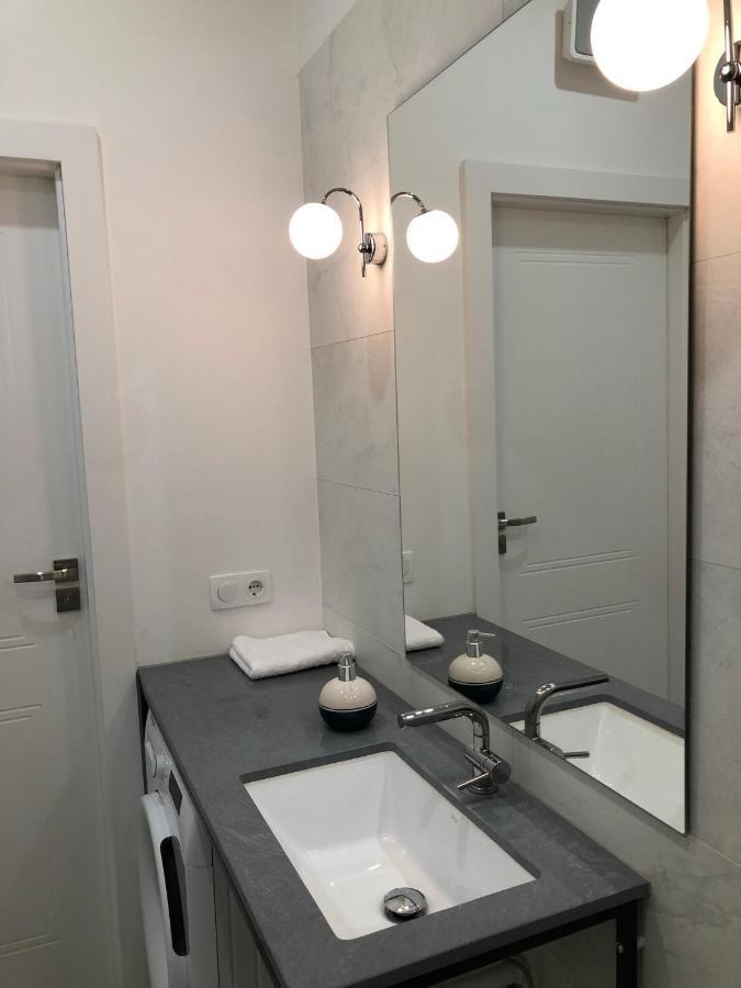 Apartament 9, Z Oddzielna Sypialnia! Varşovia Exterior foto